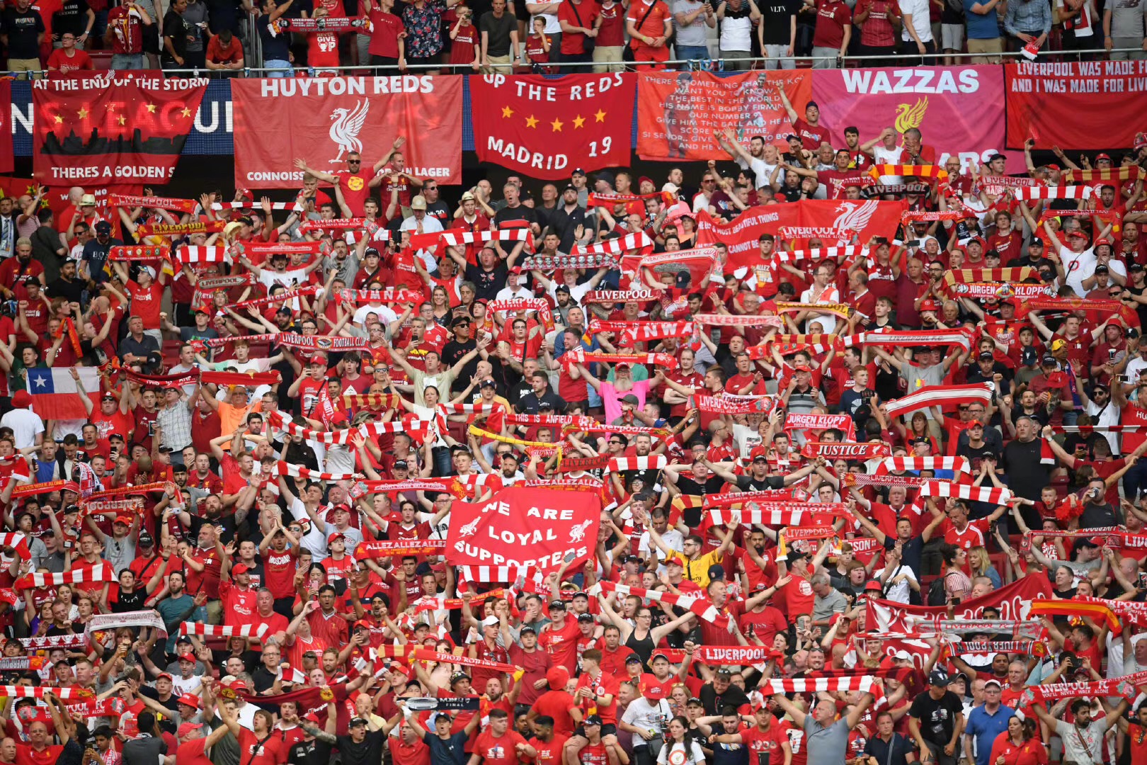 镜报：索尔斯克亚在柴郡的豪宅价值400万英镑，曾租给范戴克