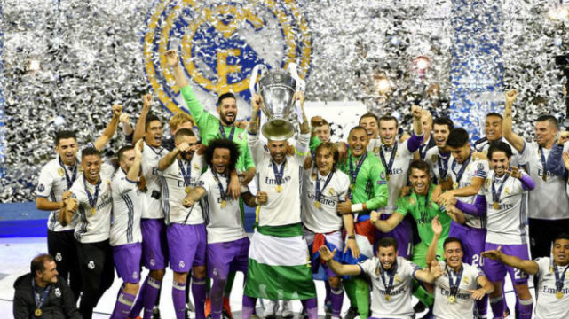 莱万：9分钟5球和对皇马大四喜印在我的脑海里；梅罗激励了我