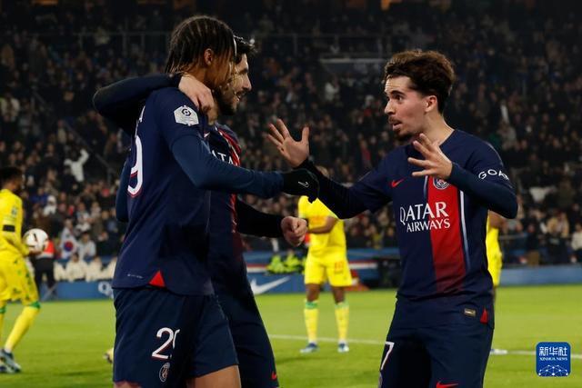 LPL又一概念神诞生！拿五杀如喝水独占LPL史一，赛后采访成亮点