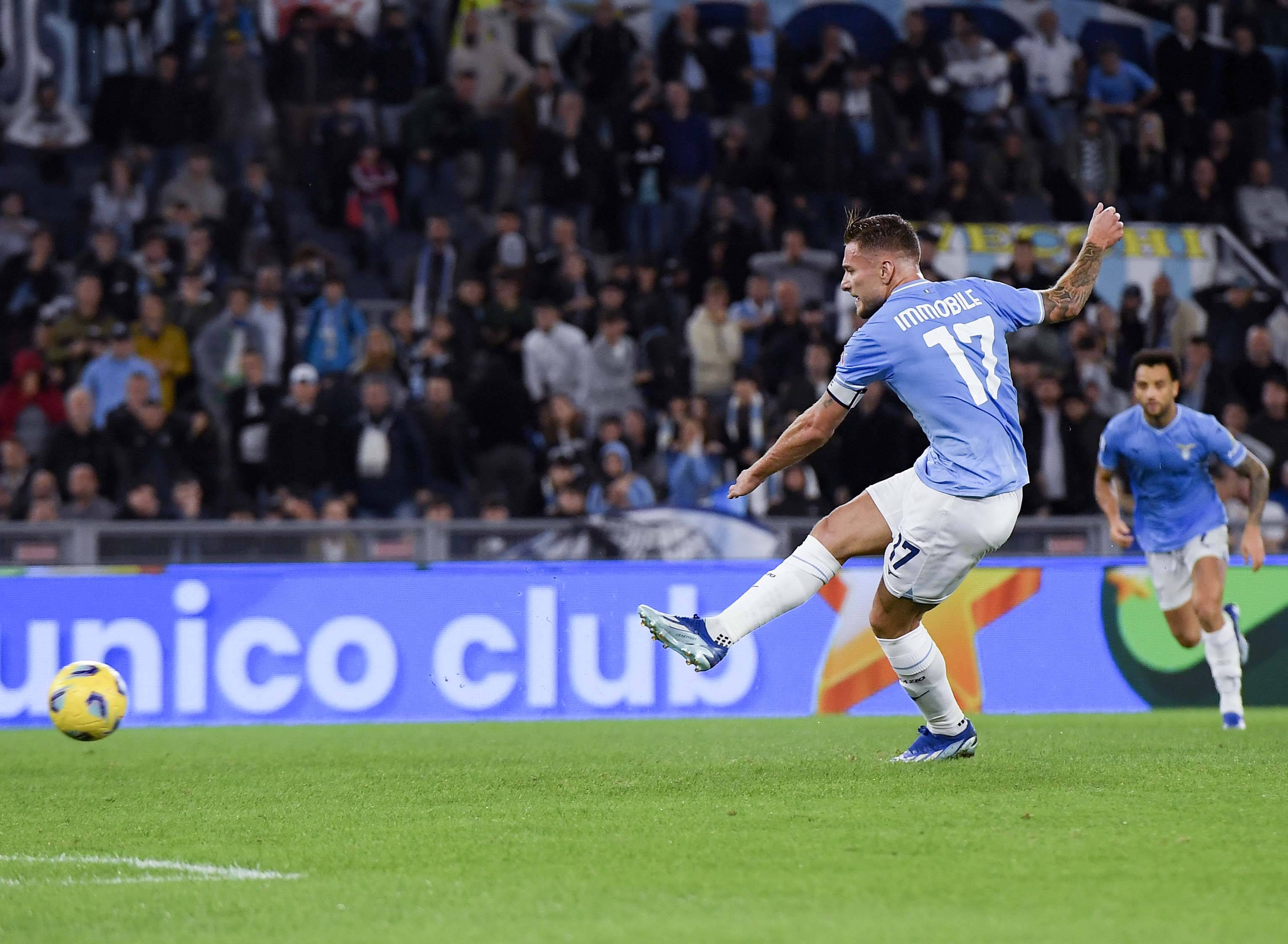 WTT 多哈赛：王曼昱首轮获胜