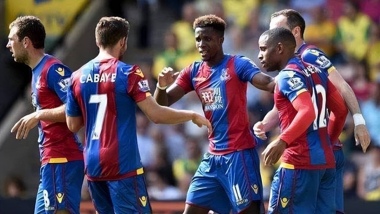 官方：拉齐奥签下阿贾克斯中场泰勒；据悉转会费1500万欧