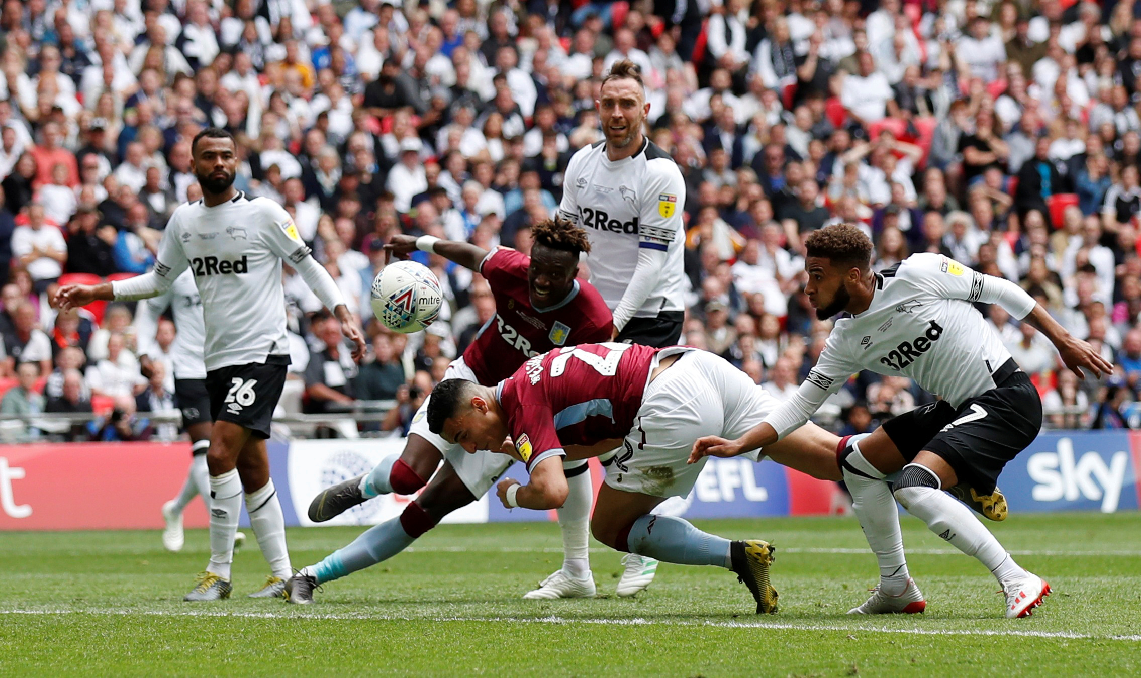 HLTV 2025年度最佳选手TOP14：XANTARES